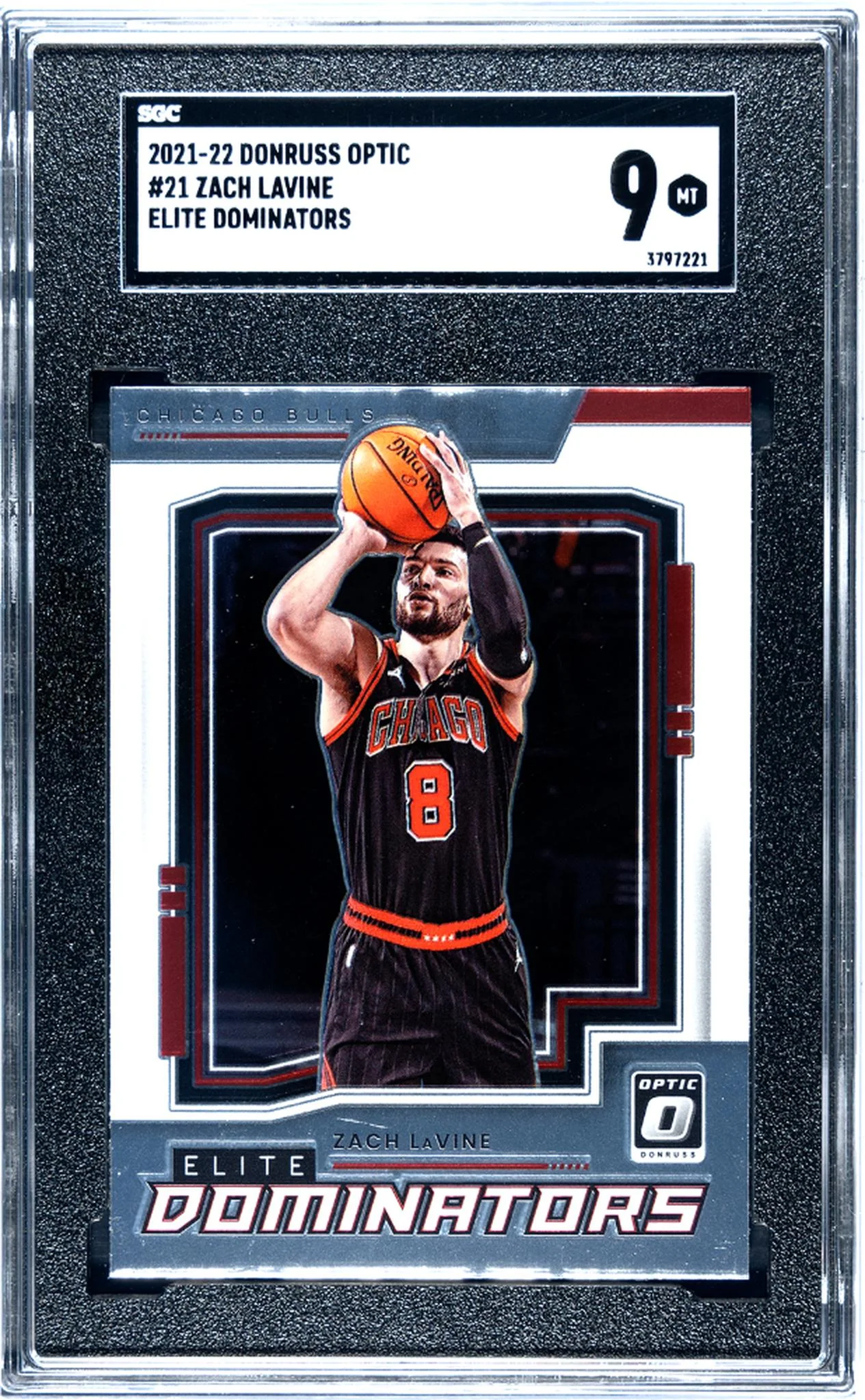 2021-22 Donruss Optic Elite Dominators Zach LaVine #21 SGC 9