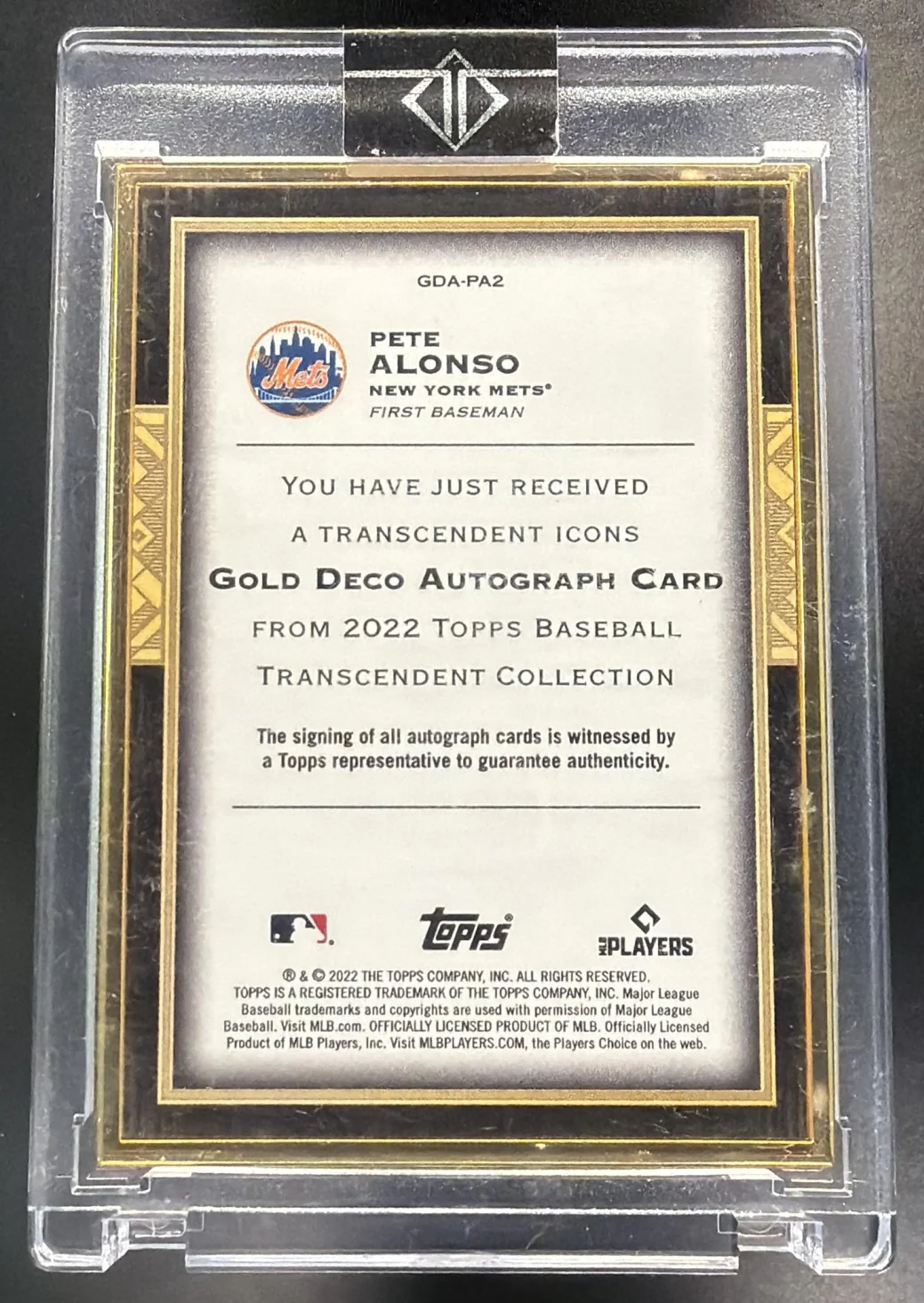 2022 Topps Transcendent Collection Pete Alonso #GDA-PA2 Icons Gold Deco Variation Auto 1/1 - Image 2